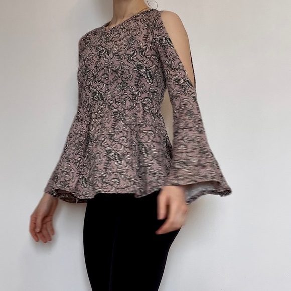 Romantic Top💘 - Picture 10 of 14